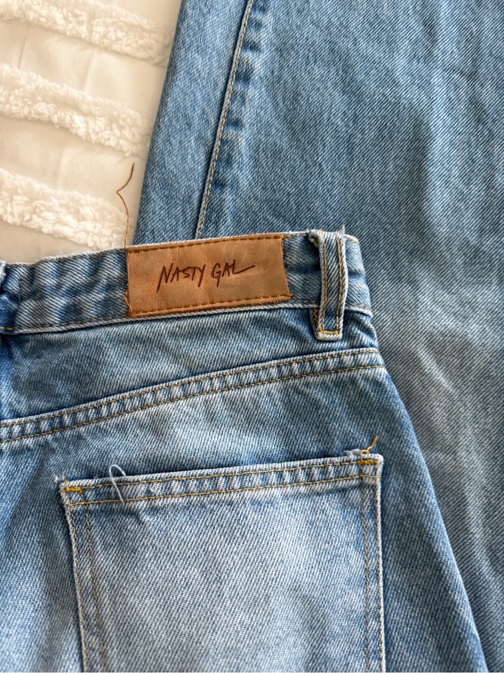 Nasty Gal High-Rise Light Blue Denim Jeans - Picture 5 of 9